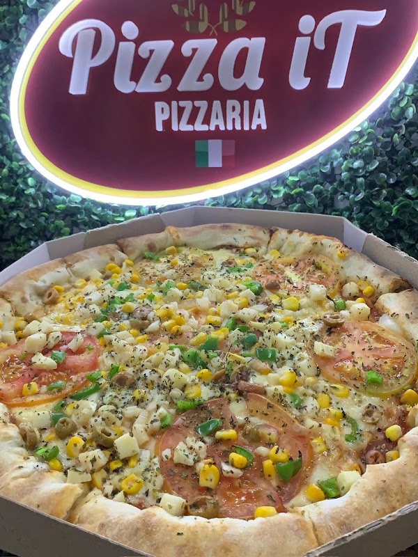 Logo IT Pizzaria