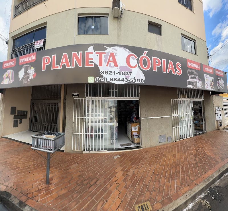 Logo Planeta Cópias Papelaria &amp; Informática