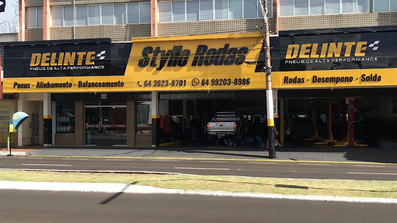 Logo Styllo Rodas e Acessórios