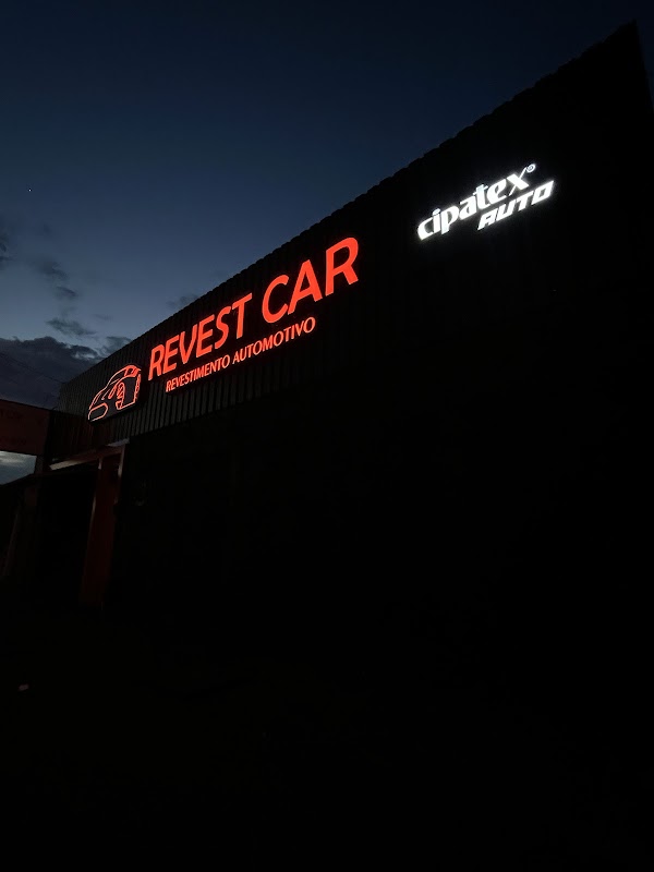 Logo Revest Car - Revestimento Automotivo