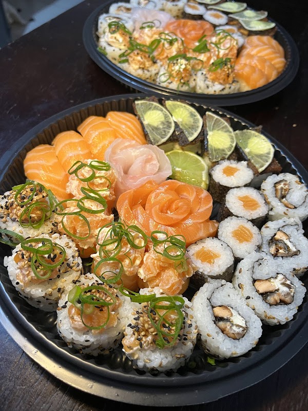 Logo Okamoto Sushi Delivery