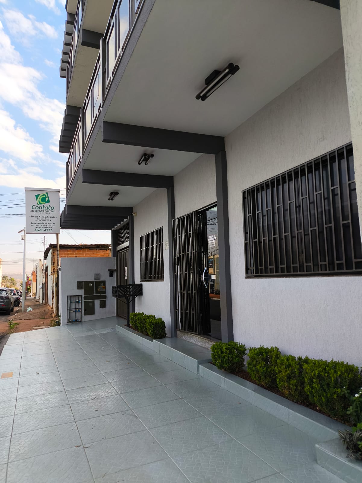 Logotipo da Contato Assessoria Contábil em Rio Verde - GO