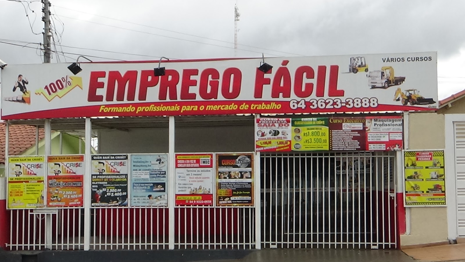 Logotipo da 100% Emprego Facil em Rio Verde - GO