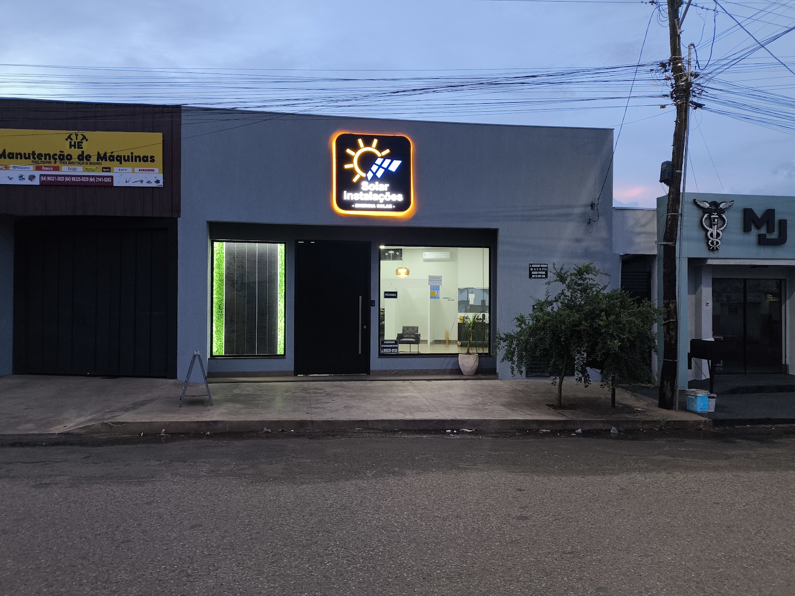 Logotipo da Solar Instalações em Rio Verde - GO