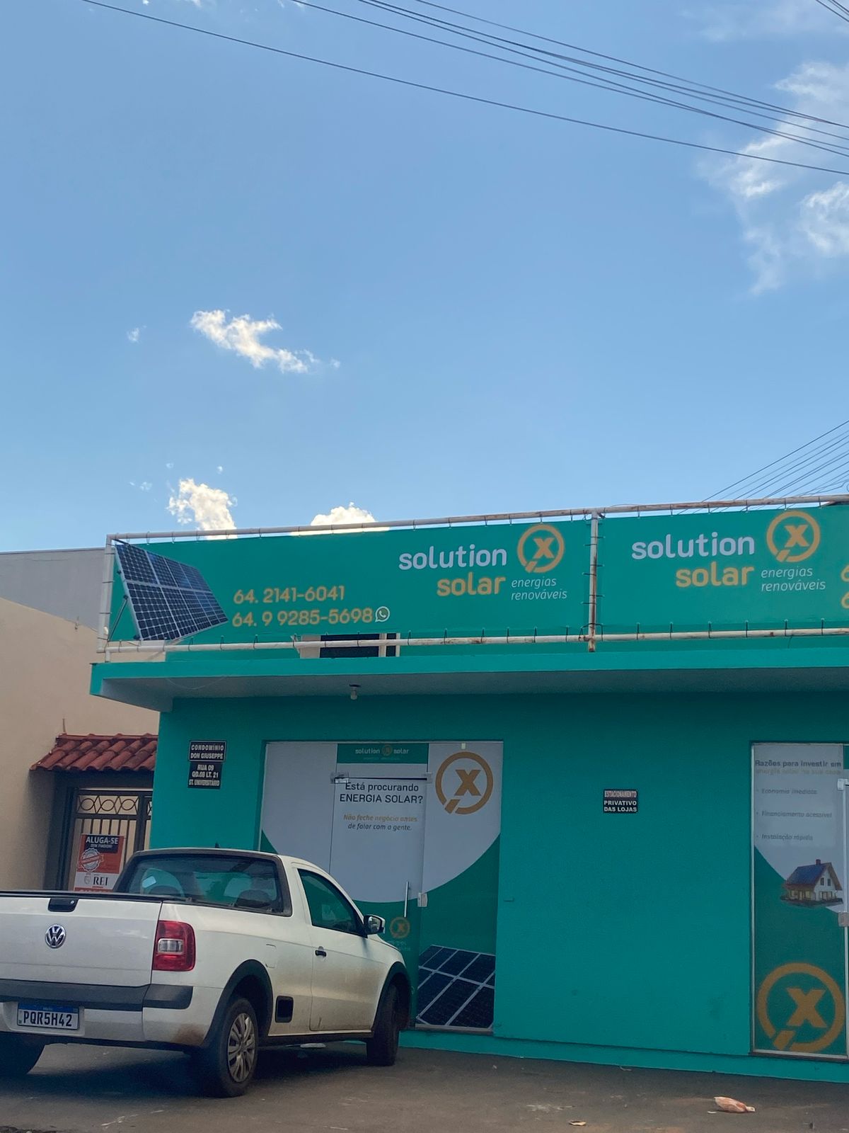 Logotipo da Solution Solar em Rio Verde - GO