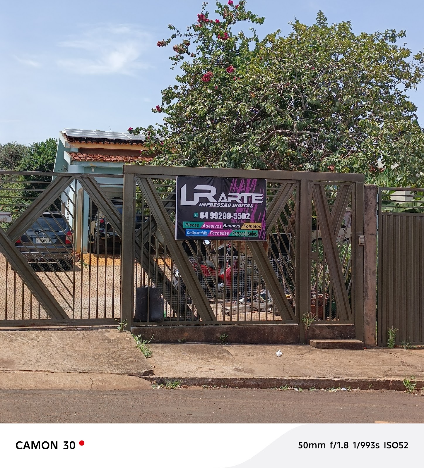 Logotipo da LR ARTE - Impressão digital em Rio Verde - GO