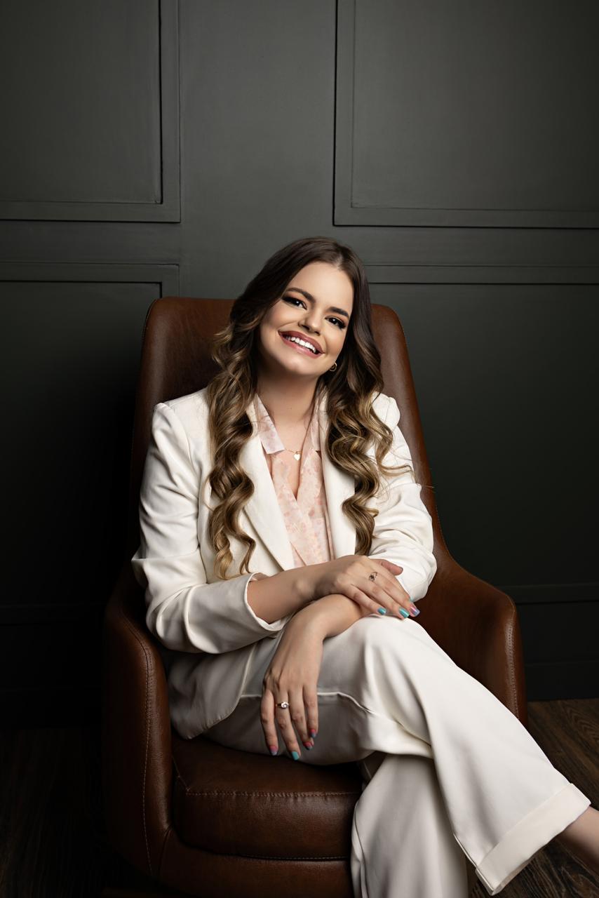 Logotipo da Dra. Karolline Souza Guimarães - Neurologista | Pediatra | Neuropediatra - Rio Verde em Rio Verde - GO