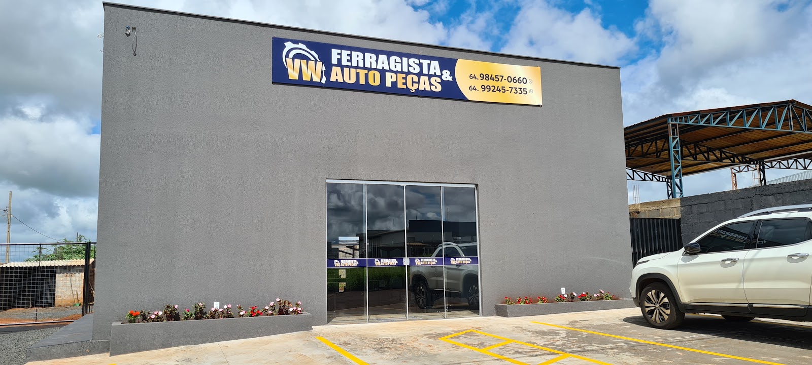 Logotipo da VW Ferragista e Auto Peças em Rio Verde - GO
