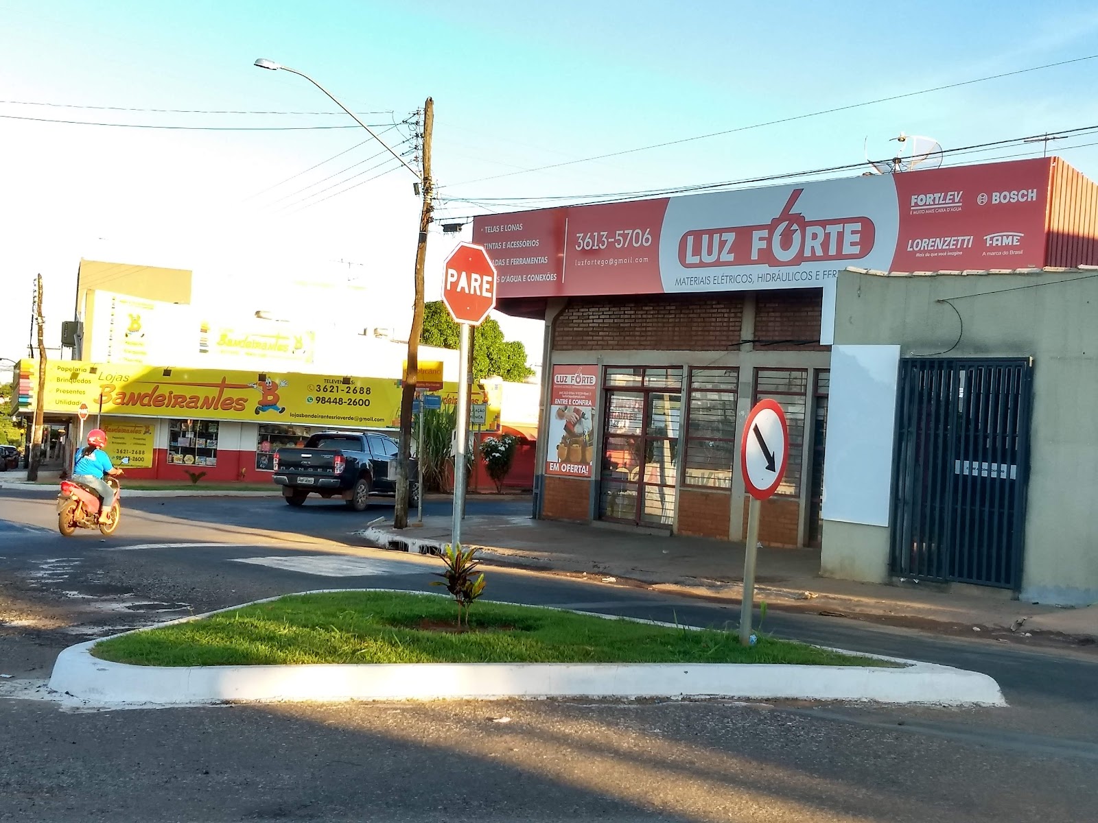 Logotipo da Luz Forte Materiais Elétricos, Hidráulicos e Ferragista em Rio Verde - GO