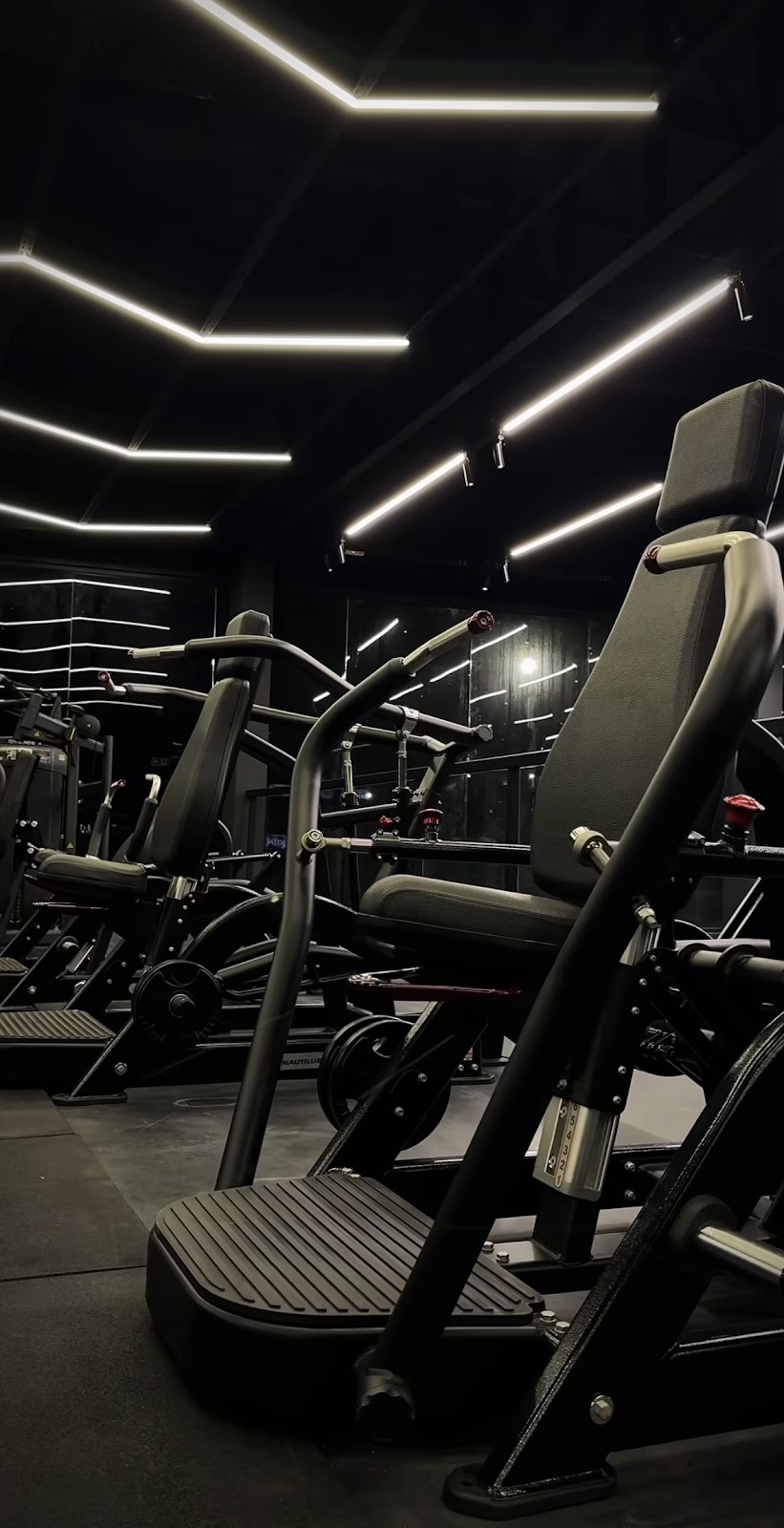 Logotipo da Academia American Gym Rv em Rio Verde - GO
