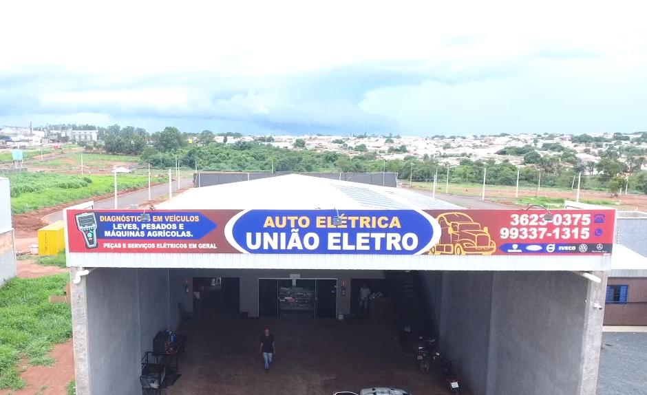 Logotipo da auto eletrica uniao eletro em Rio Verde - GO