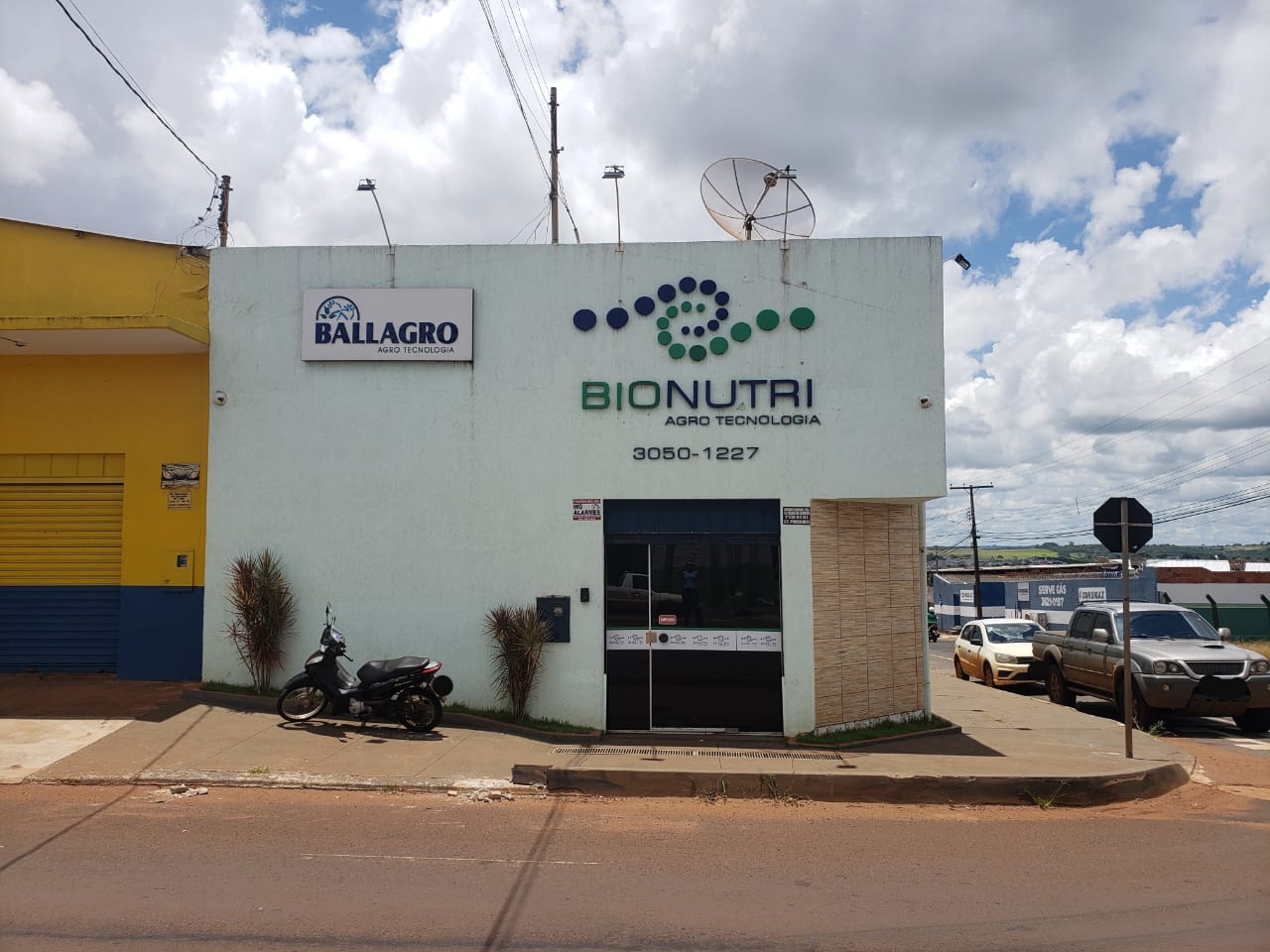 Logotipo da Bionutri Agro Tecnologia em Rio Verde - GO