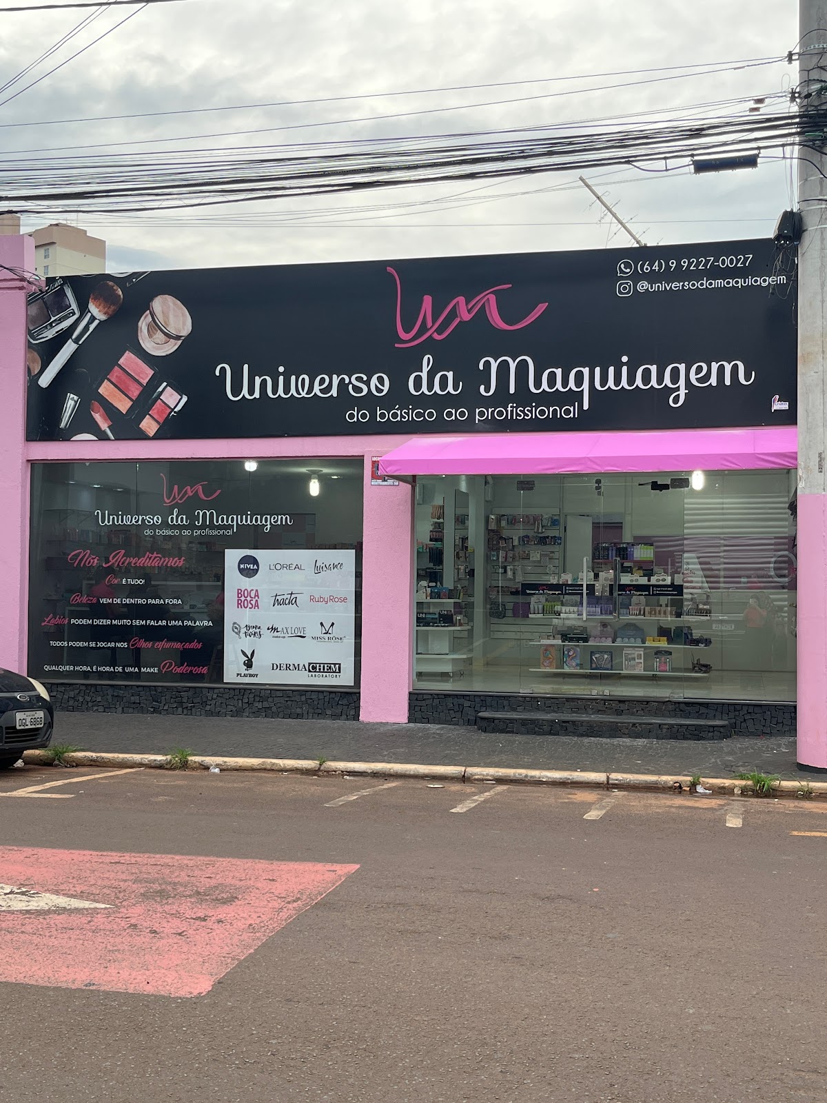 Logotipo da Universo da maquiagem em Rio Verde - GO