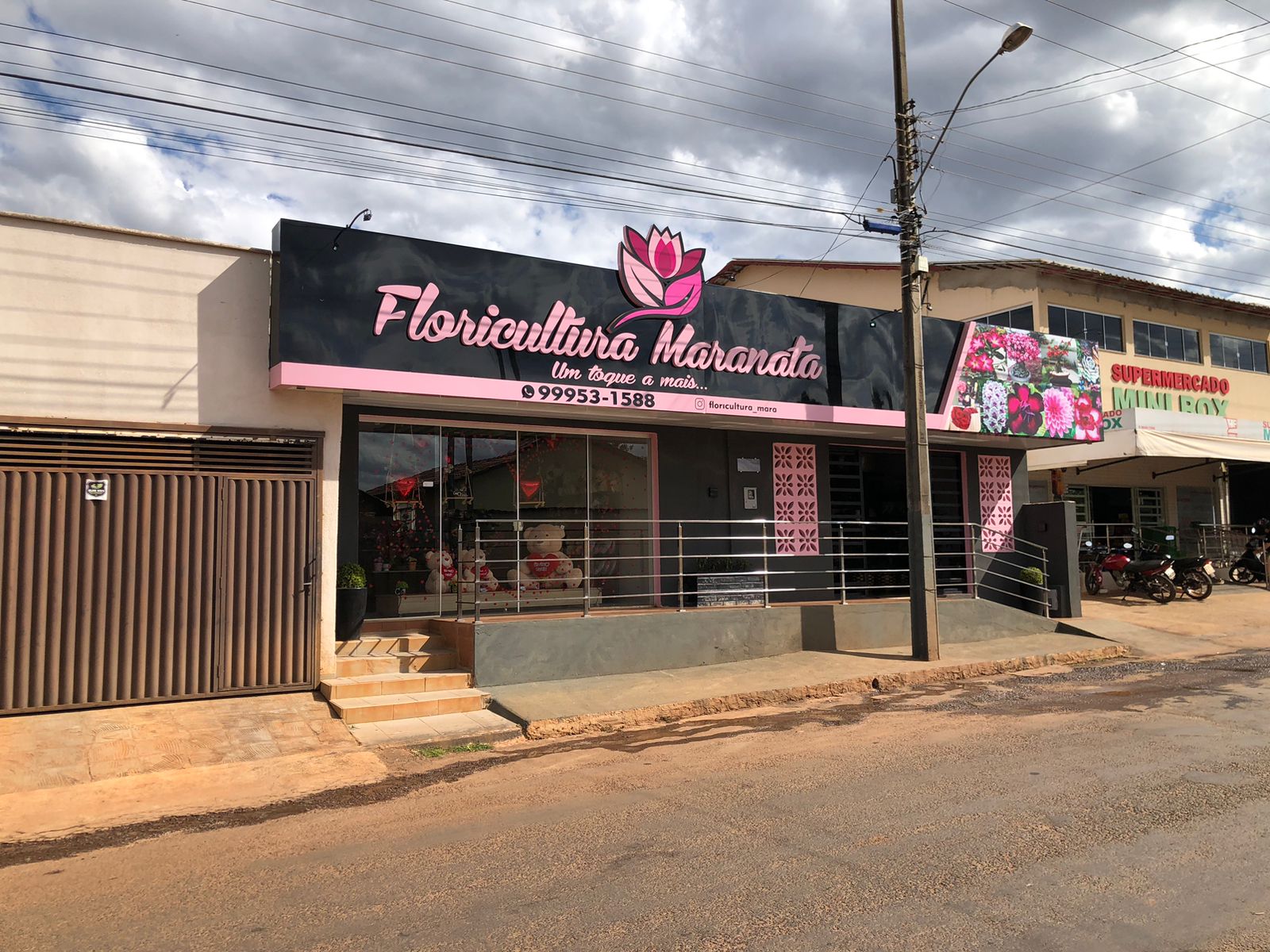 Logotipo da Floricultura Maranata em Rio Verde - GO