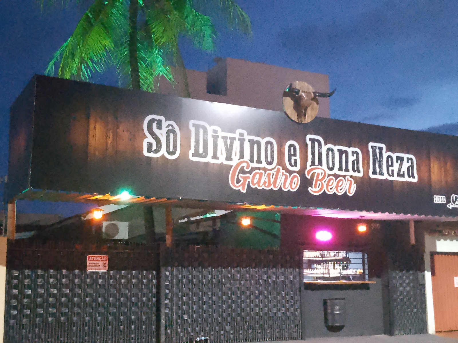 Logotipo da Sô Divino e Dona Neza Gastro Beer em Rio Verde - GO
