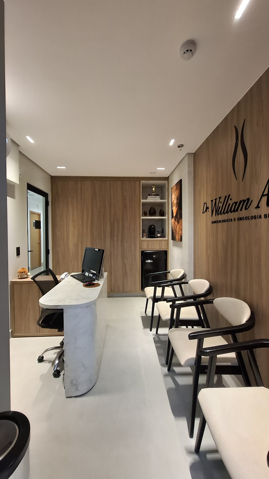Logotipo da Dr. William Carlos Abud Filho em Rio Verde - GO
