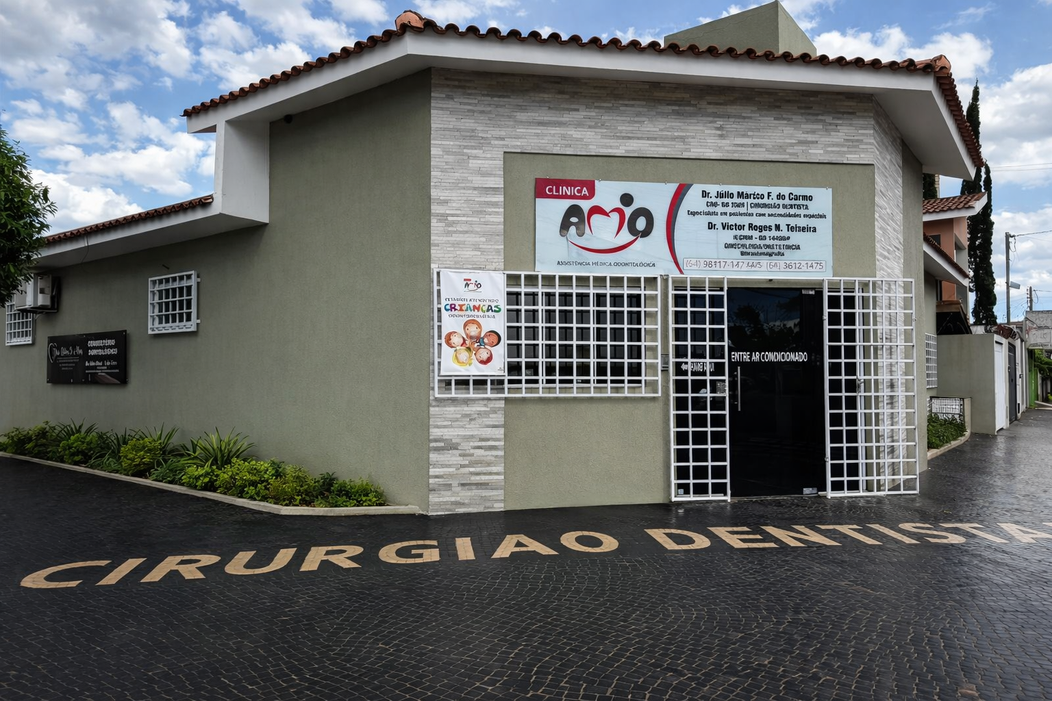 Logotipo da Clínica Amo Assistência Médica e Odontológica em Rio Verde - GO