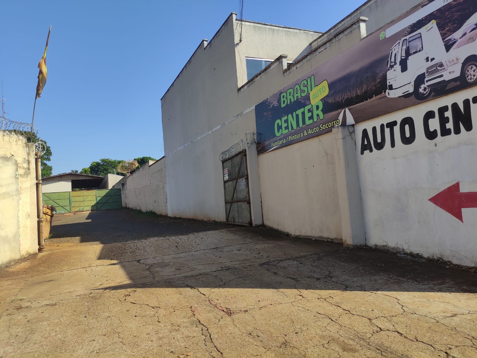 Logotipo da Brasil Auto Center e Auto Socorro Ltda em Rio Verde - GO