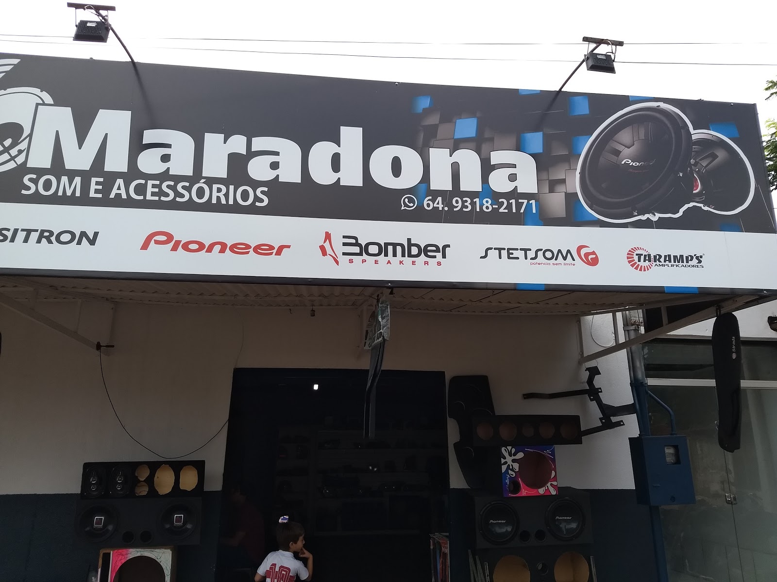 Logotipo da Maradona Som e Acessórios em Rio Verde - GO