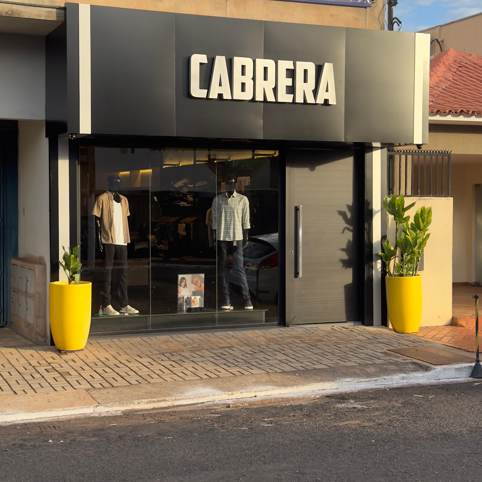 Logotipo da Cabrera Store | Moda Masculina em Rio Verde - GO