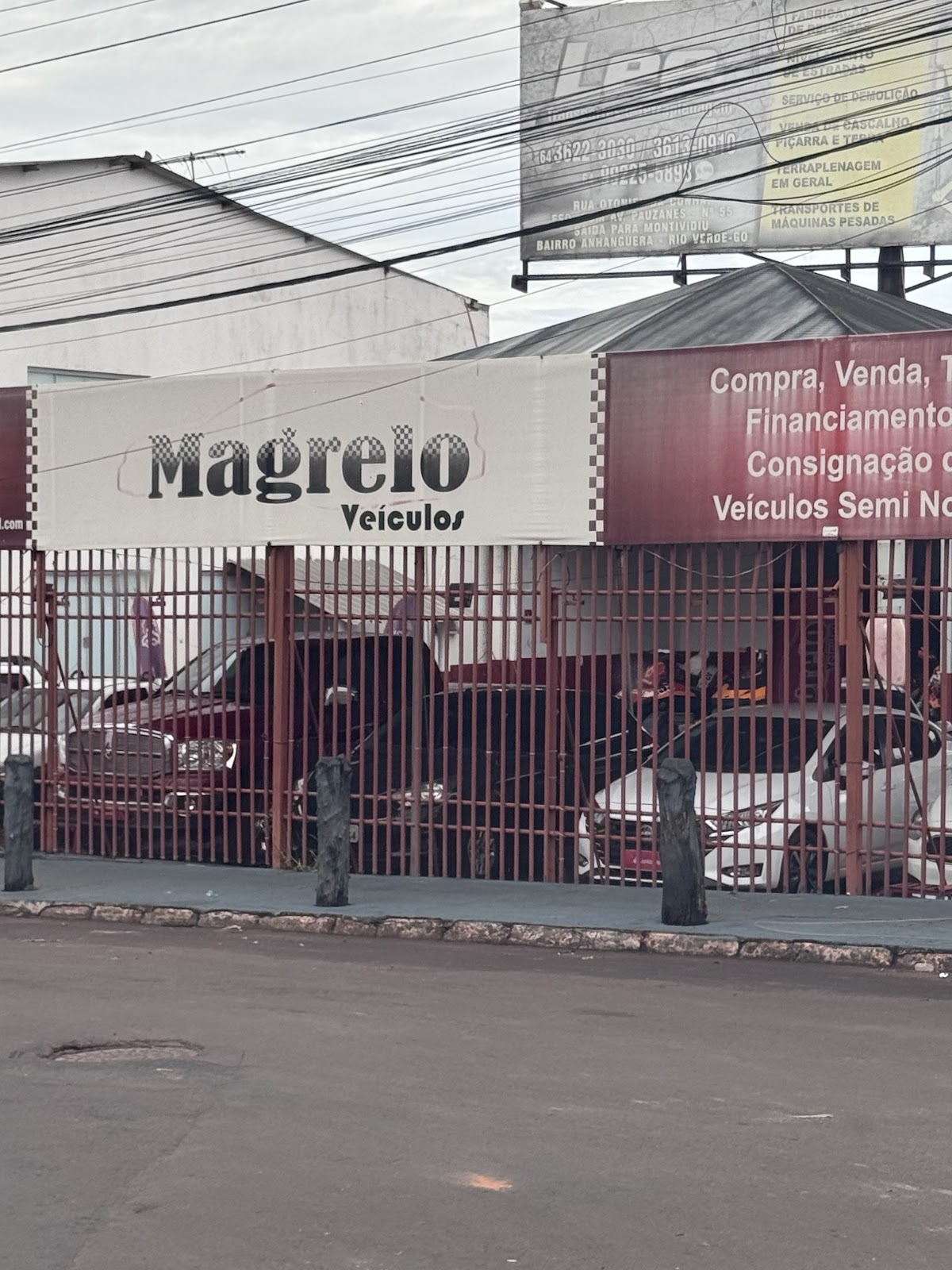 Logotipo da Magrelo Veiculos em Rio Verde - GO