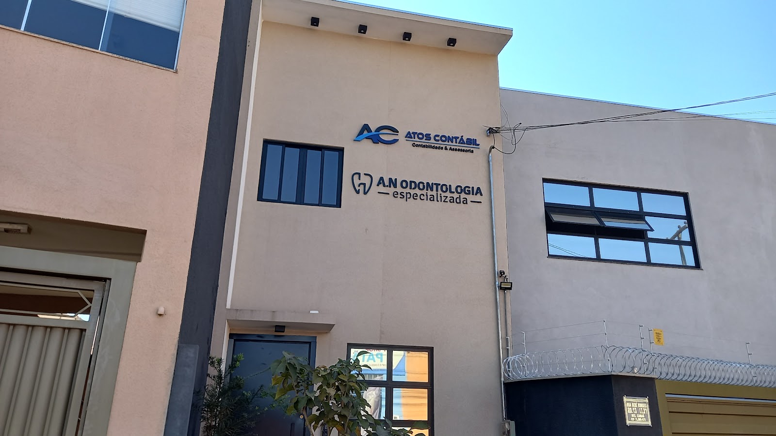 Logotipo da Atos Contabil em Rio Verde - GO