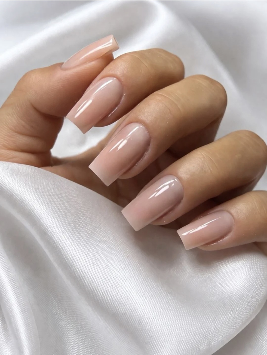 Logotipo da Gislainy Nails Design em Rio Verde - GO