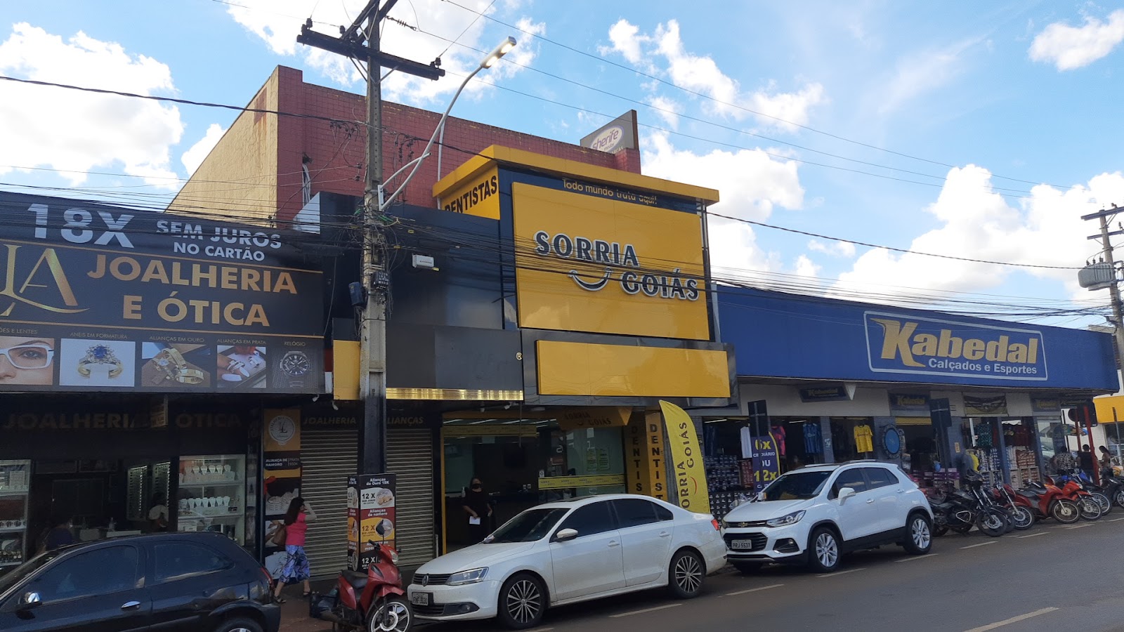 Logotipo da LA Joalheria RV [ Alianças | Relógios | Jóias ] Rio Verde - GO em Rio Verde - GO