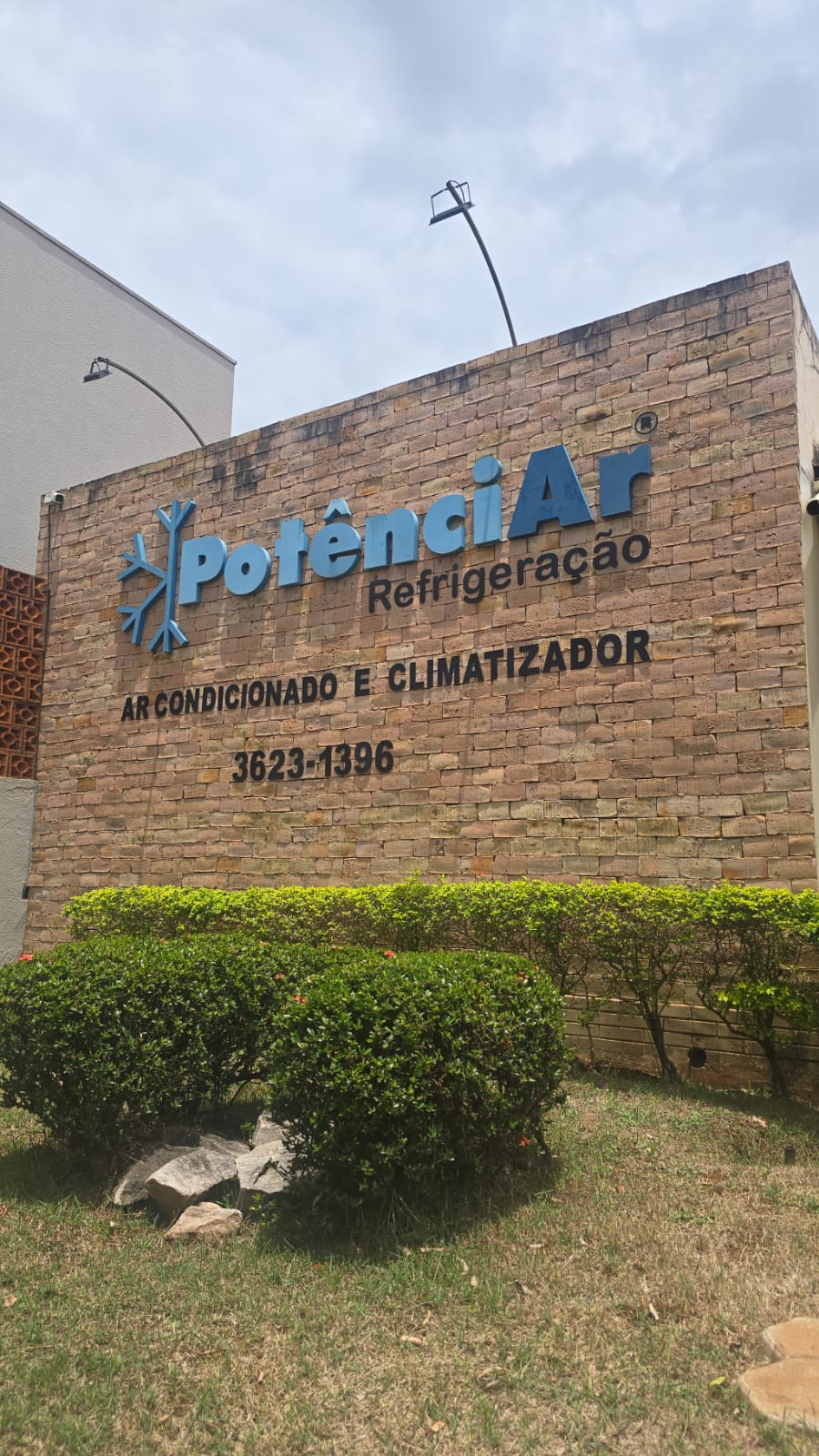 Logotipo da Potênciar refrigeração em Rio Verde - GO