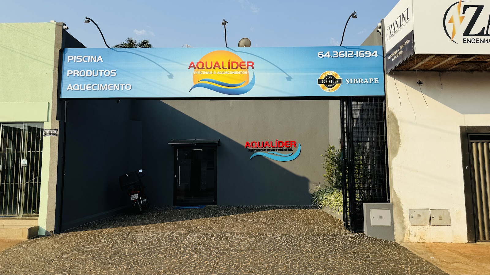 Logotipo da AquaLíder Piscina e Aquecimentos Produtos em Rio Verde - GO