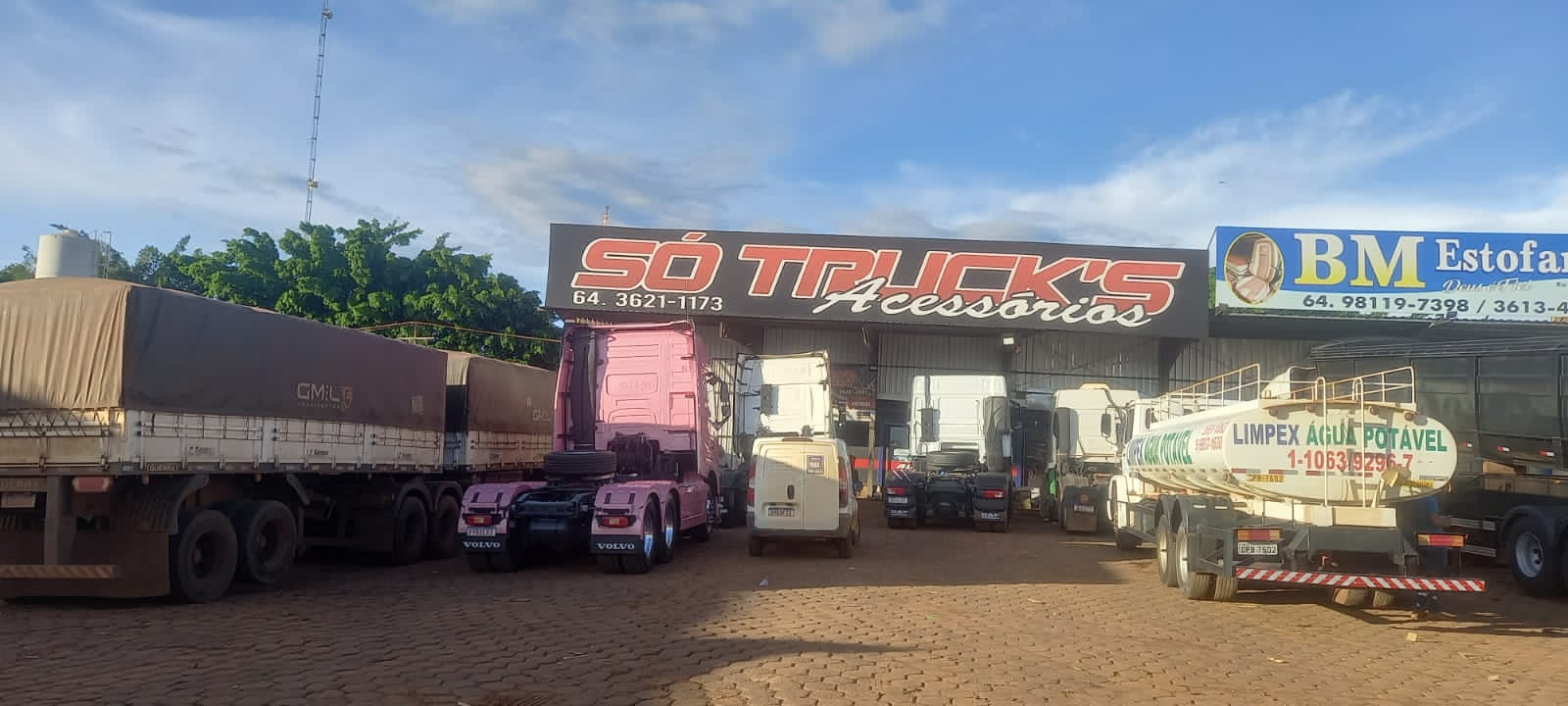 Logotipo da So Trucks Acessorios em Rio Verde - GO