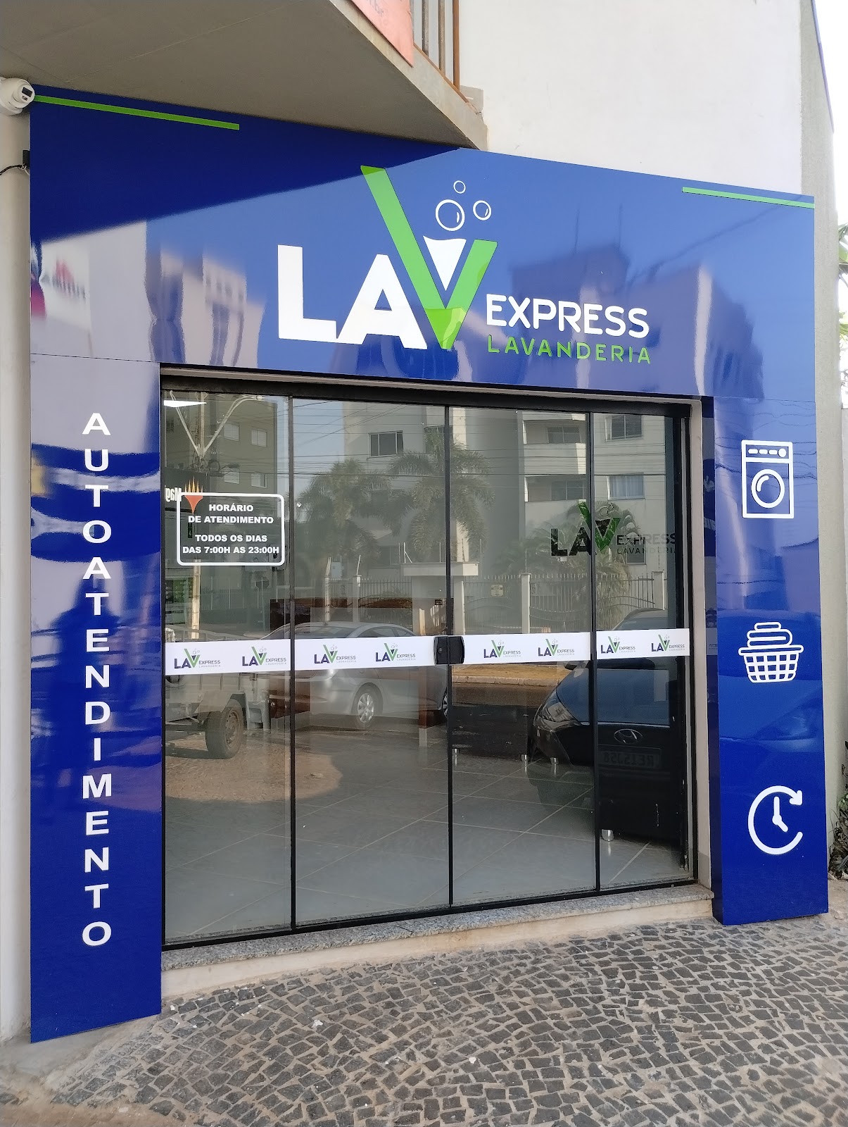 Logotipo da Lav Express Lavanderia de Autoatendimento de Rio Verde em Rio Verde - GO